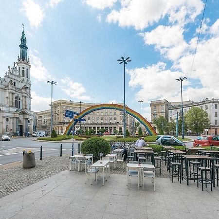 Zbawiciela Square P&O Serviced Apartments Варшава Экстерьер фото