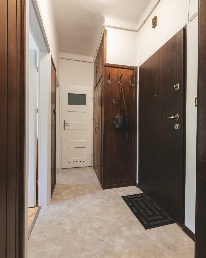 Zbawiciela Square P&O Serviced Apartments Варшава Экстерьер фото